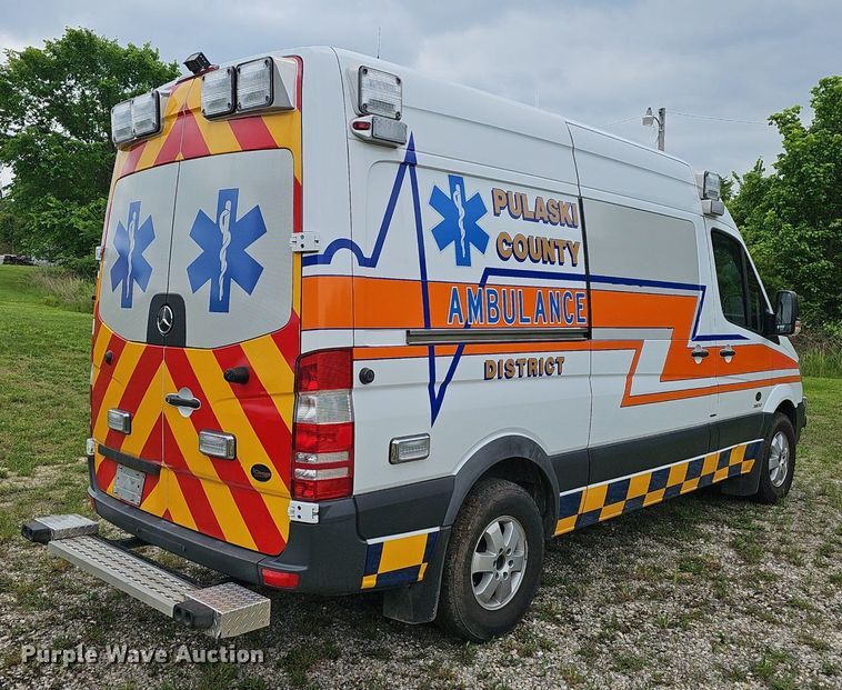image for item EJ5526 2016 Mercedes  Sprinter ambulance