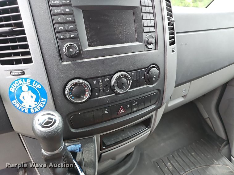 image for item EJ5526 2016 Mercedes  Sprinter ambulance