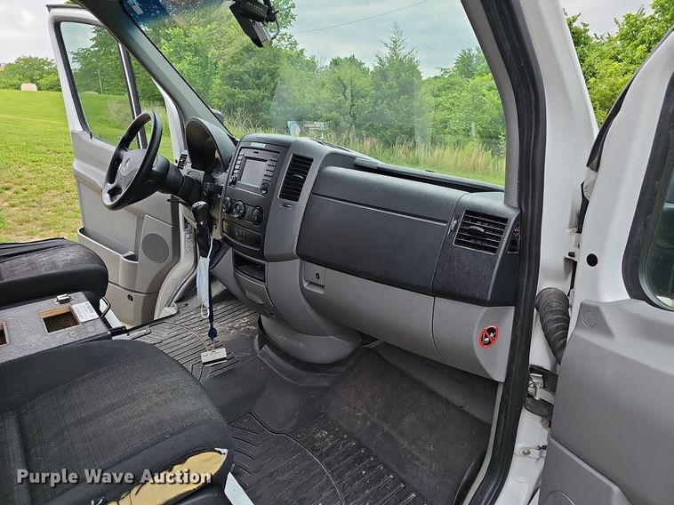 image for item EJ5526 2016 Mercedes  Sprinter ambulance