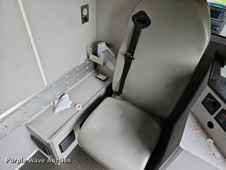 image for item EJ5526 2016 Mercedes  Sprinter ambulance