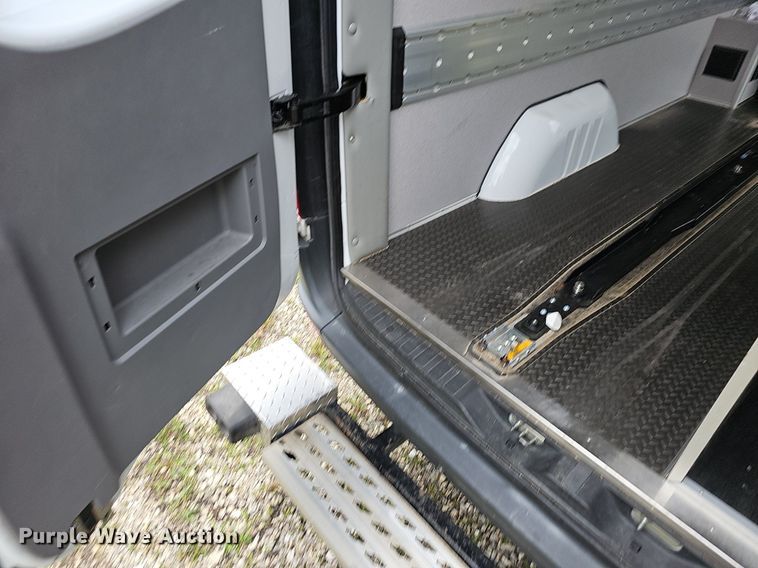 image for item EJ5526 2016 Mercedes  Sprinter ambulance