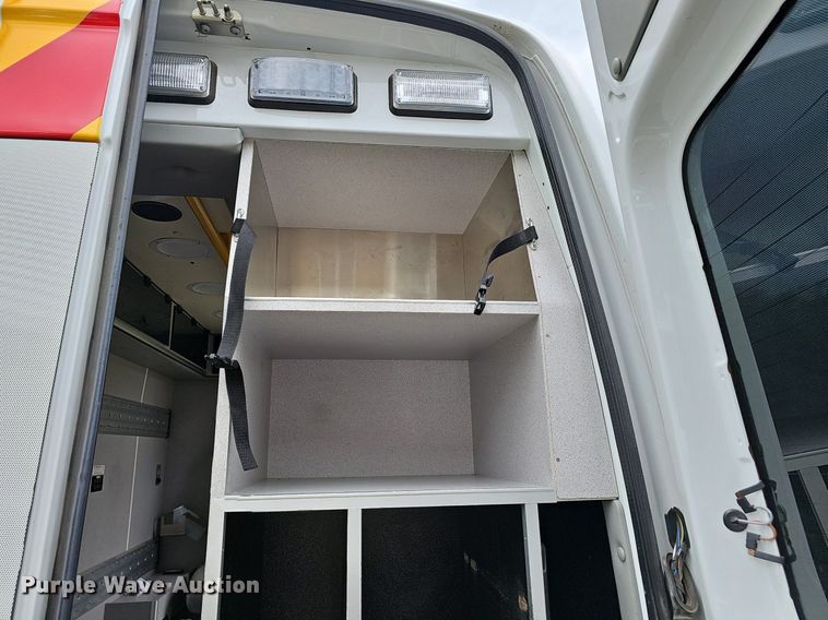 image for item EJ5526 2016 Mercedes  Sprinter ambulance