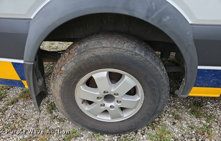 image for item EJ5526 2016 Mercedes  Sprinter ambulance