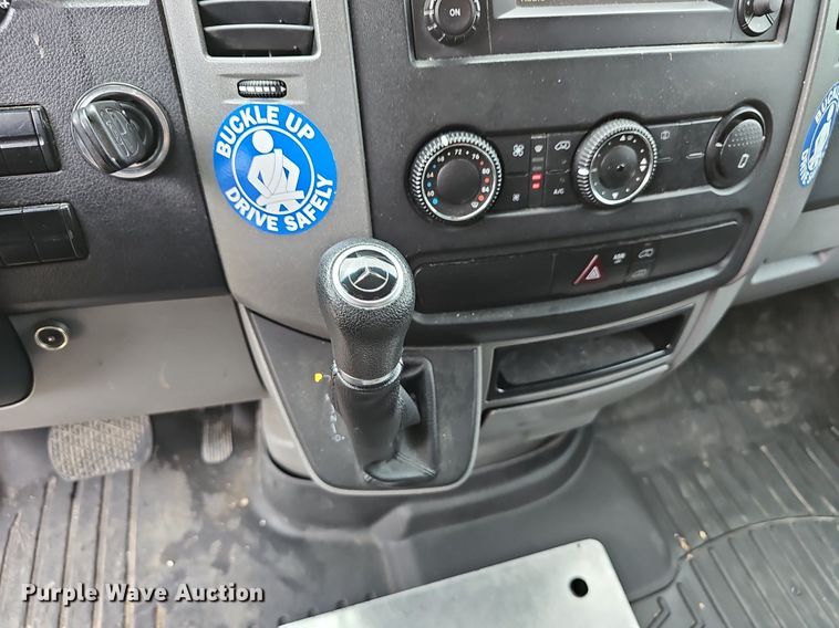 image for item EJ5527 2014 Mercedes  Sprinter ambulance