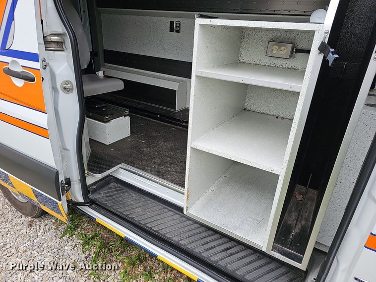 image for item EJ5527 2014 Mercedes  Sprinter ambulance