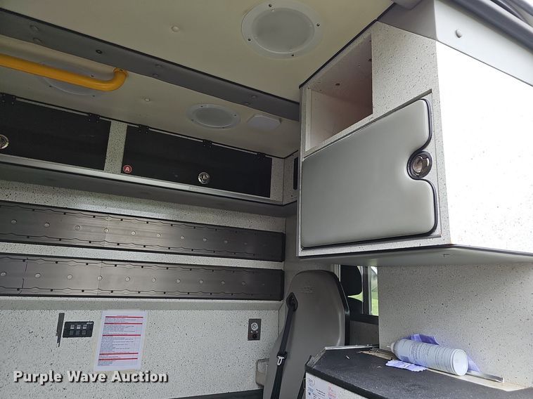 image for item EJ5527 2014 Mercedes  Sprinter ambulance