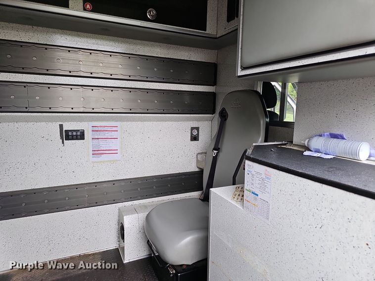 image for item EJ5527 2014 Mercedes  Sprinter ambulance