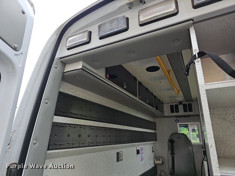 image for item EJ5527 2014 Mercedes  Sprinter ambulance