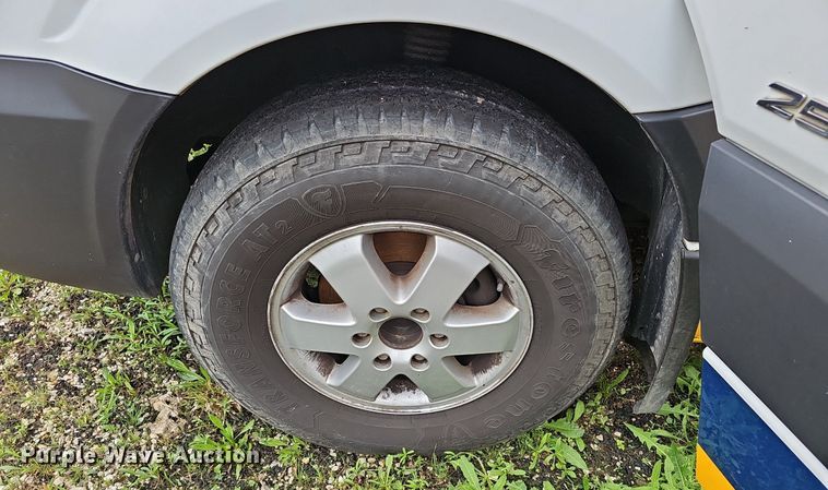 image for item EJ5527 2014 Mercedes  Sprinter ambulance