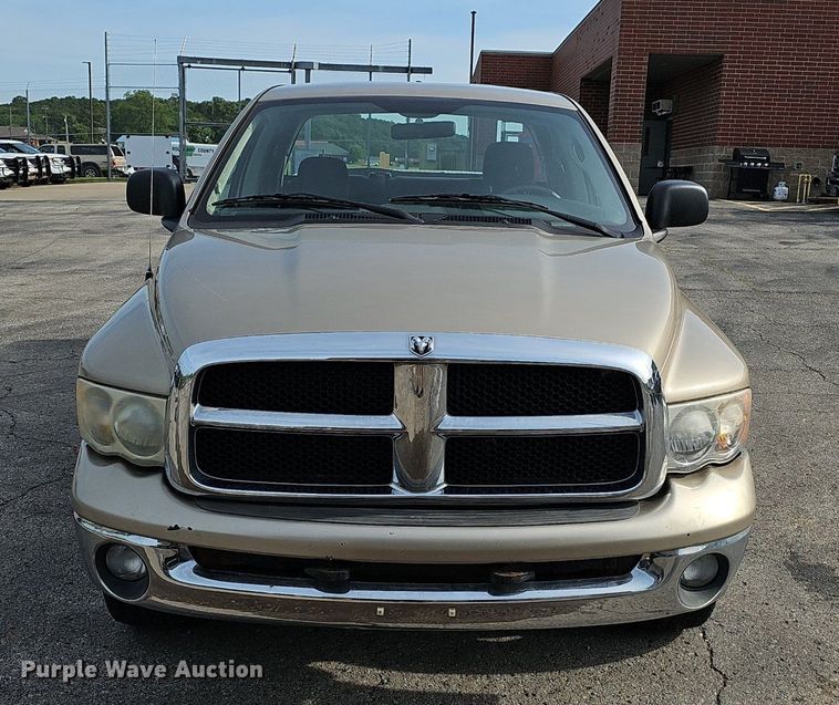 image for item EJ5553 2003 Dodge Ram 1500 Quad Cab pickup truck