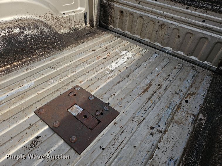 image for item EJ5553 2003 Dodge Ram 1500 Quad Cab pickup truck