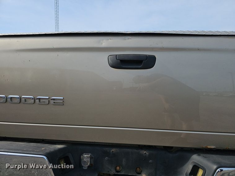 image for item EJ5553 2003 Dodge Ram 1500 Quad Cab pickup truck