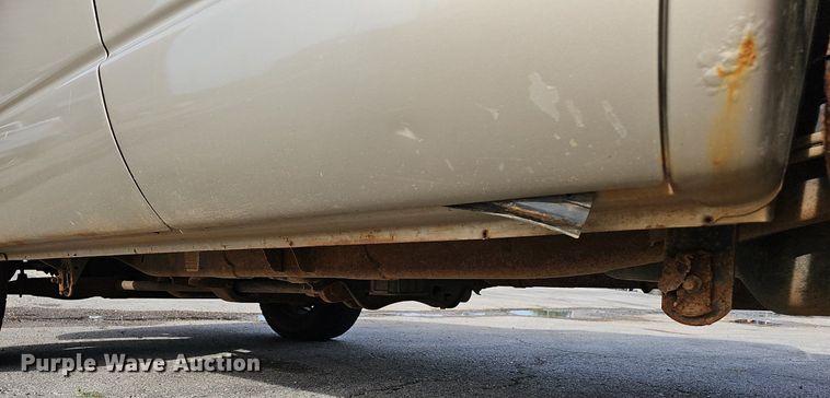 image for item EJ5553 2003 Dodge Ram 1500 Quad Cab pickup truck