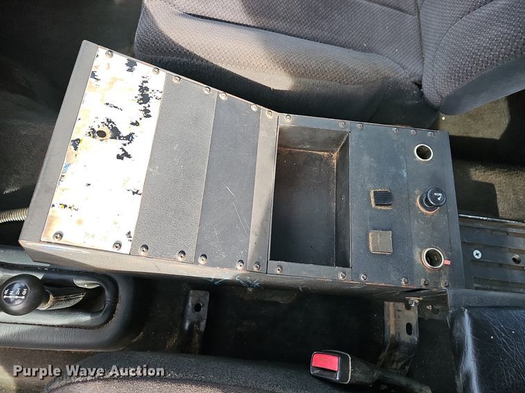 image for item EJ5553 2003 Dodge Ram 1500 Quad Cab pickup truck