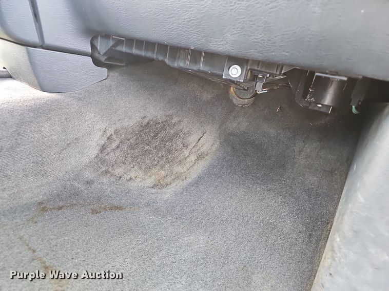 image for item EJ5553 2003 Dodge Ram 1500 Quad Cab pickup truck