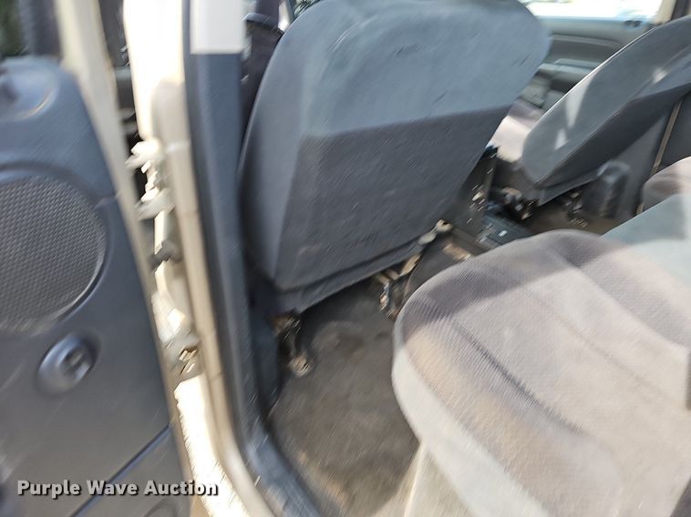 image for item EJ5553 2003 Dodge Ram 1500 Quad Cab pickup truck