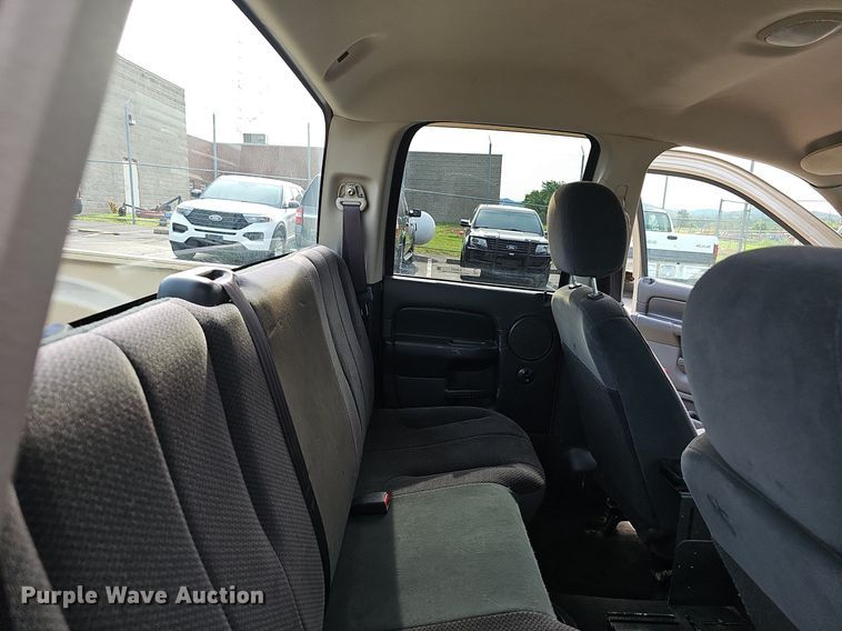 image for item EJ5553 2003 Dodge Ram 1500 Quad Cab pickup truck