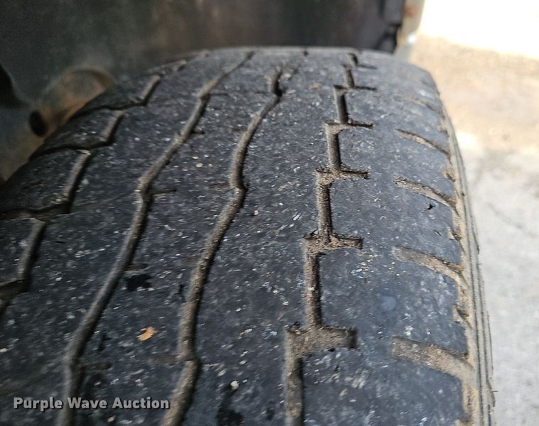 image for item EJ5553 2003 Dodge Ram 1500 Quad Cab pickup truck