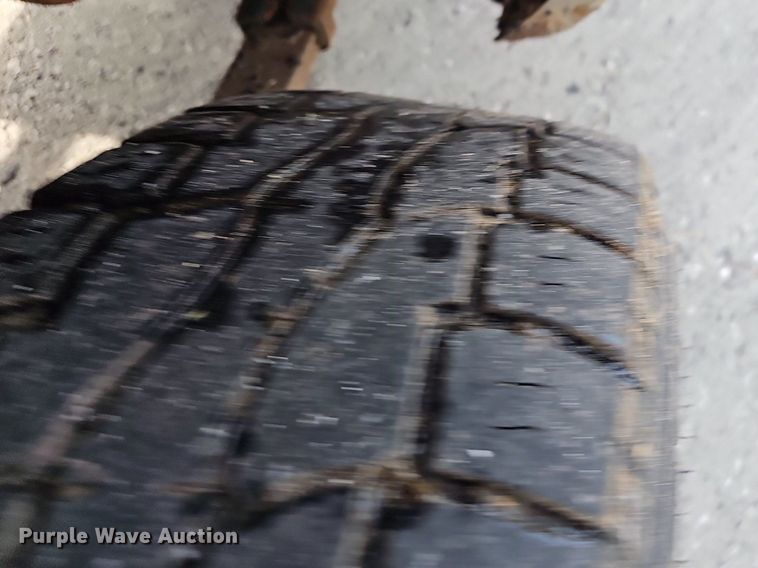 image for item EJ5553 2003 Dodge Ram 1500 Quad Cab pickup truck