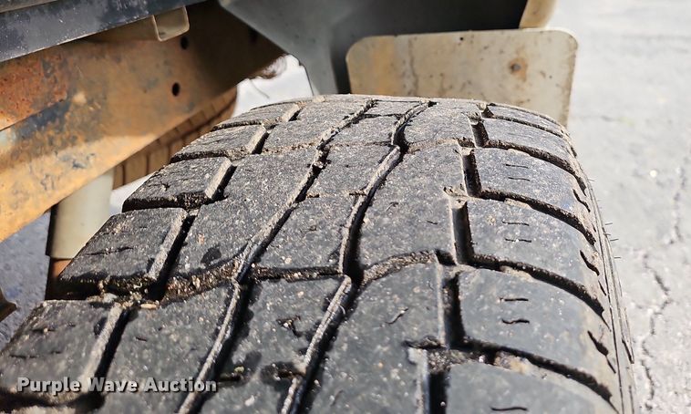 image for item EJ5553 2003 Dodge Ram 1500 Quad Cab pickup truck