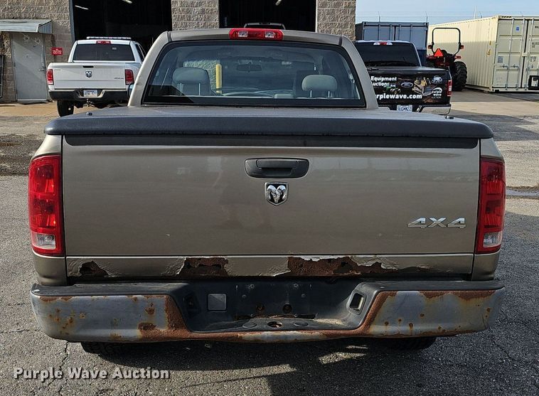 image for item EJ5554 2006 Dodge Ram 1500 Quad Cab pickup truck