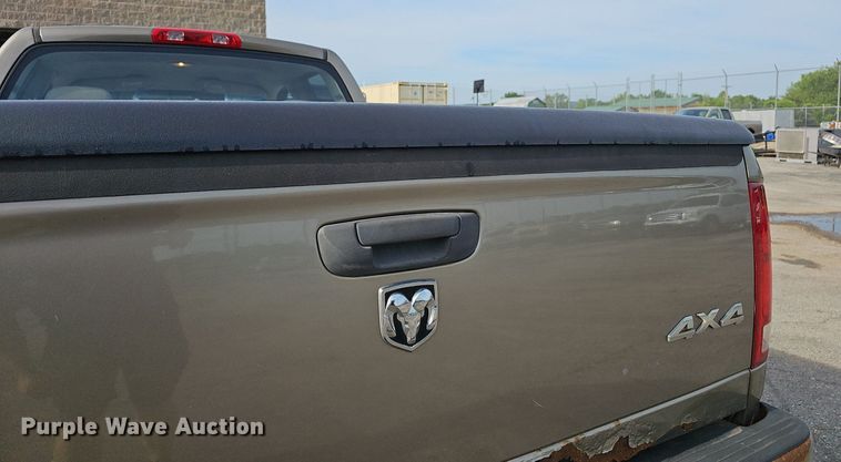 image for item EJ5554 2006 Dodge Ram 1500 Quad Cab pickup truck