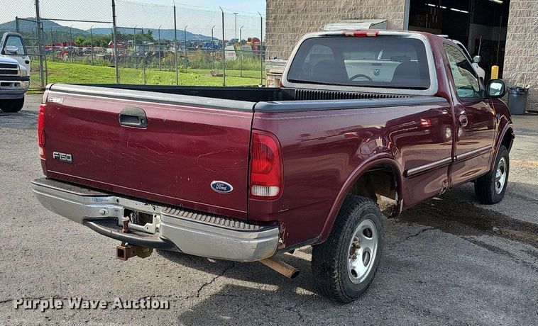 image for item EJ5555 1998 Ford  F150 pickup truck