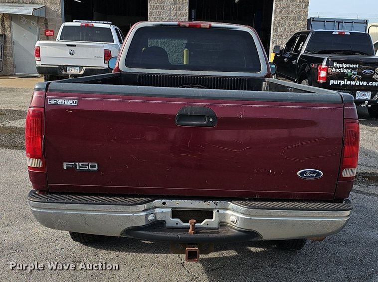 image for item EJ5555 1998 Ford  F150 pickup truck