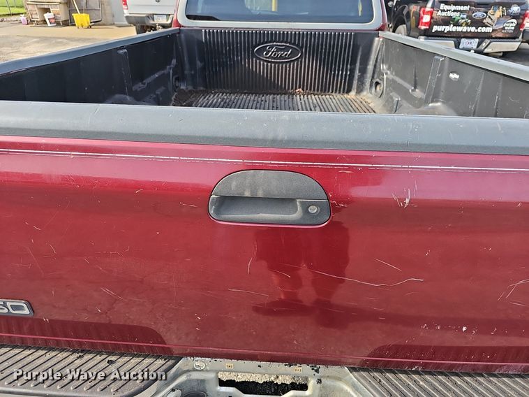 image for item EJ5555 1998 Ford  F150 pickup truck