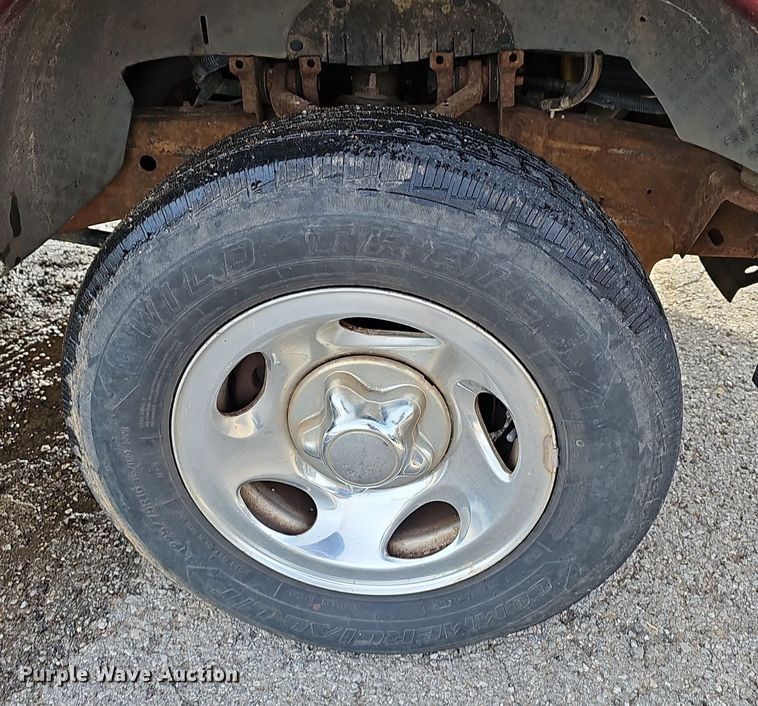 image for item EJ5555 1998 Ford  F150 pickup truck