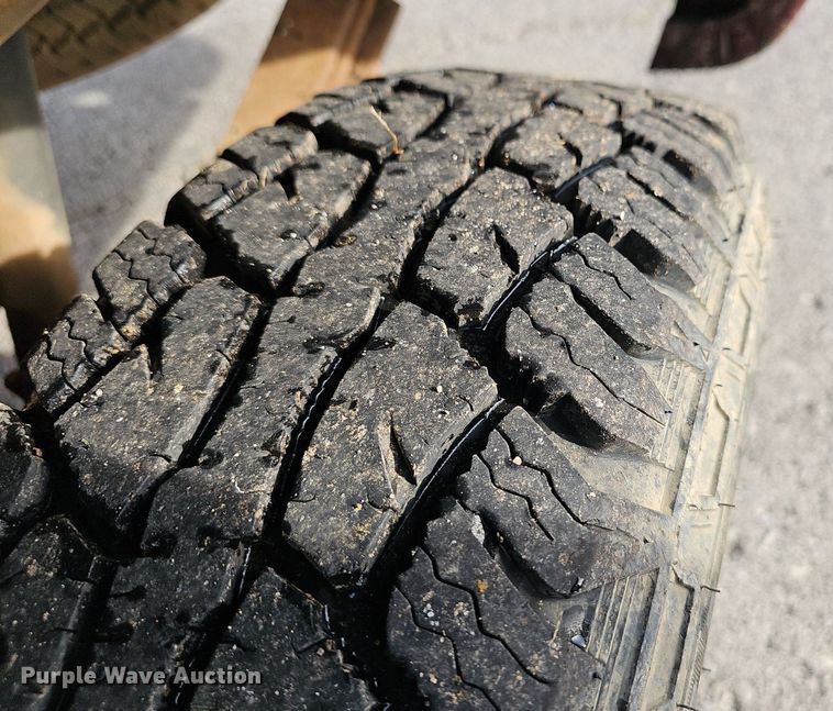 image for item EJ5555 1998 Ford  F150 pickup truck