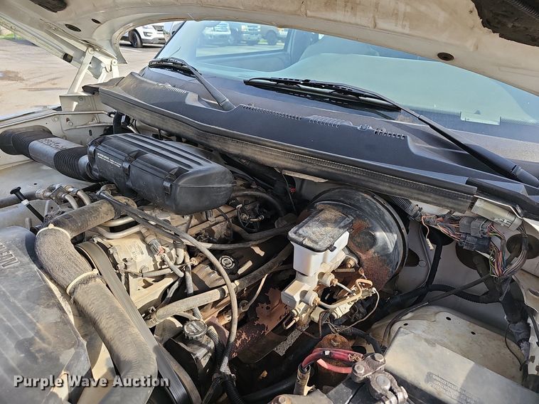 image for item EJ5556 1996 Dodge Ram 1500 Club Cab pickup truck