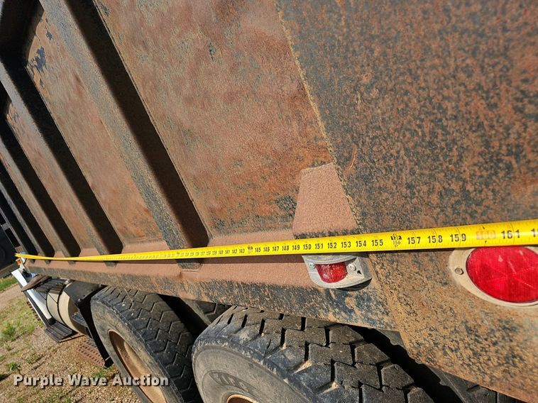 image for item EJ5557 2007 International  8600 dump truck