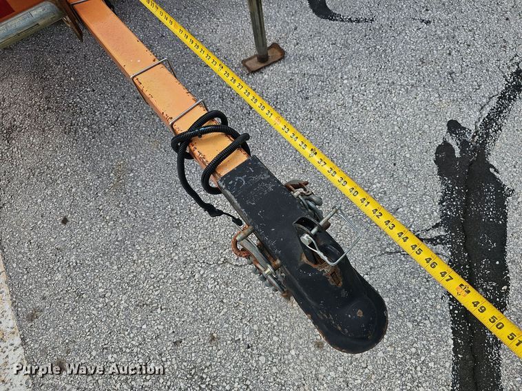 image for item EJ5587 2008 American Signal message board trailer