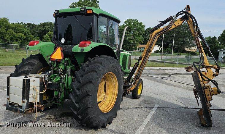 image for item EJ5588 2006 John Deere  6615 tractor