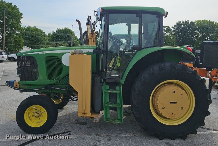 image for item EJ5588 2006 John Deere  6615 tractor
