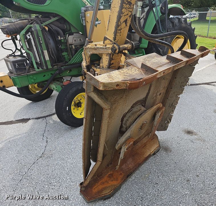 image for item EJ5588 2006 John Deere  6615 tractor