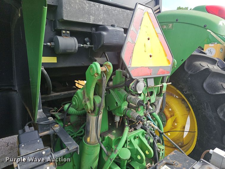 image for item EJ5588 2006 John Deere  6615 tractor