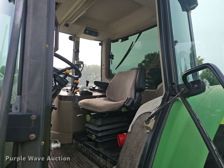 image for item EJ5588 2006 John Deere  6615 tractor