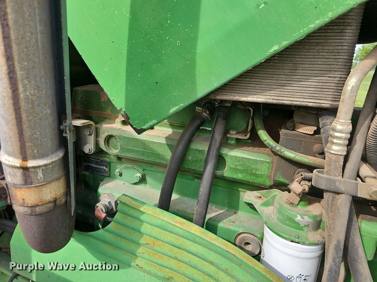 image for item EJ5588 2006 John Deere  6615 tractor