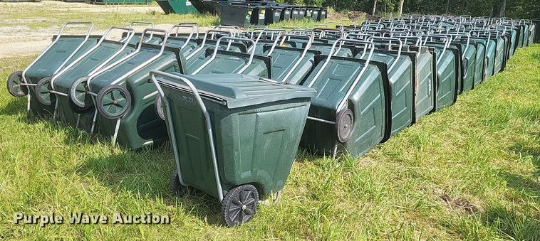 image for item EJ7991 Approximately 100 Amerikart trash carts 