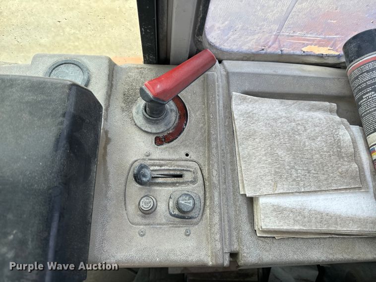 image for item EK1366 1996 Fiat-Allis FR160.2 wheel loader