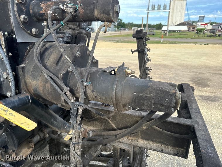 image for item EK1367 1999 Sterling L-Line oil distributor truck