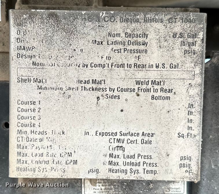 image for item EK1367 1999 Sterling L-Line oil distributor truck