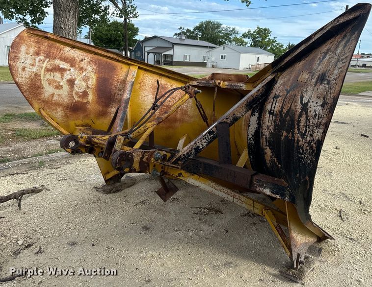 image for item EK1368 Balderson motor grader snow plow