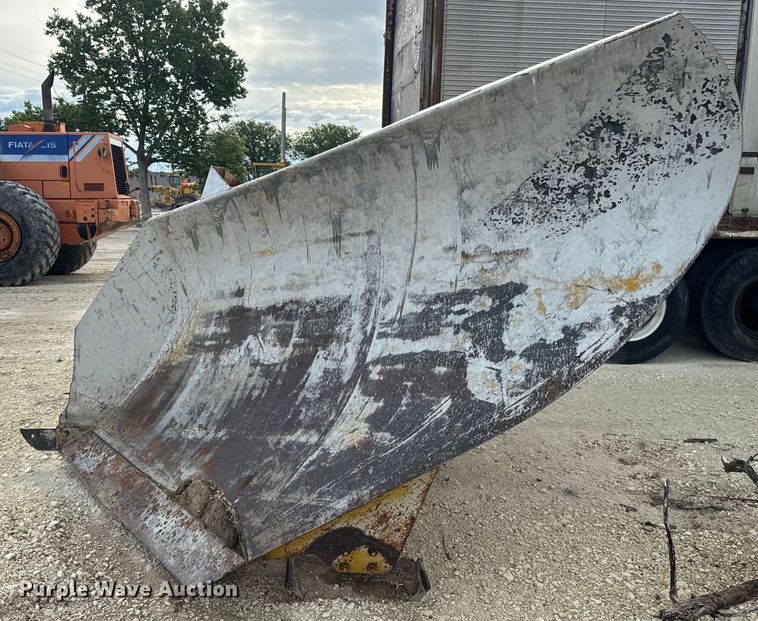 image for item EK1368 Balderson motor grader snow plow