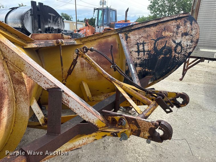 image for item EK1368 Balderson motor grader snow plow
