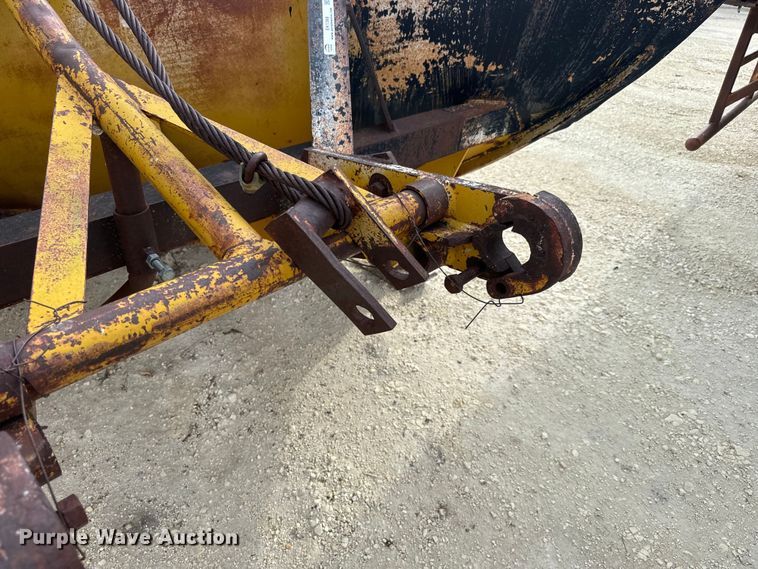 image for item EK1368 Balderson motor grader snow plow