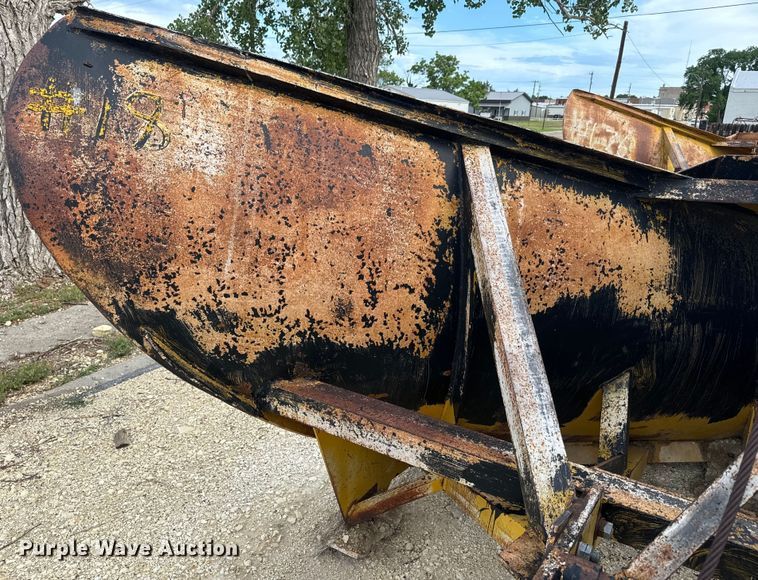 image for item EK1369 Balderson BV11 motor grader snow plow