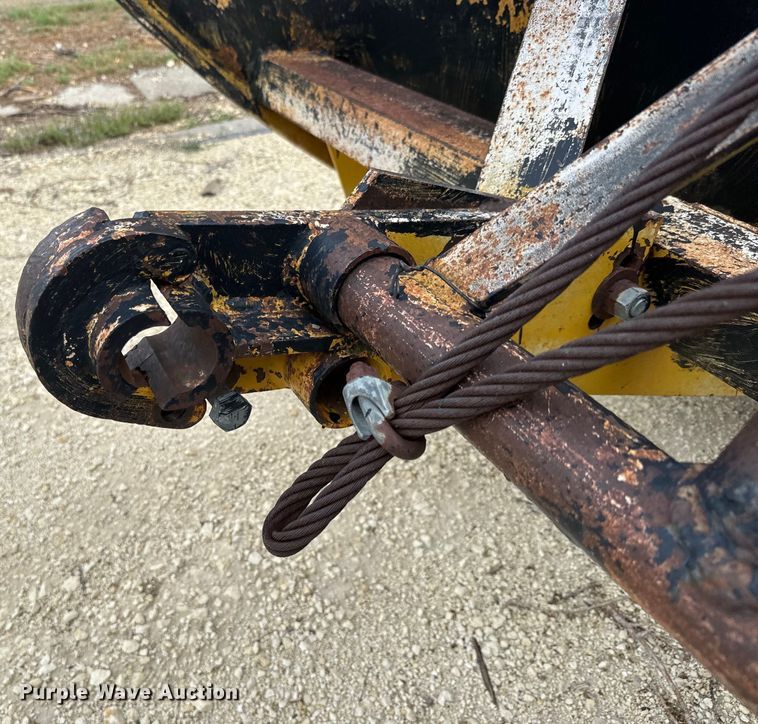 image for item EK1369 Balderson BV11 motor grader snow plow